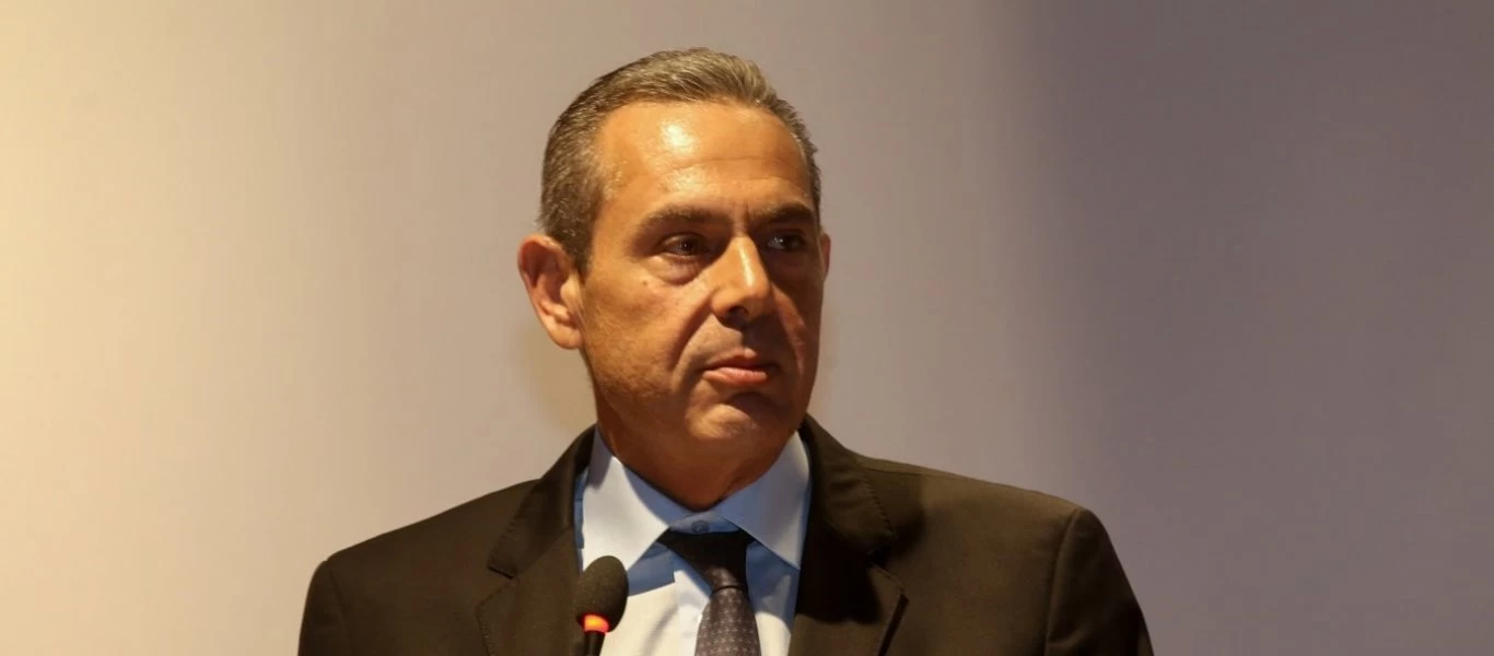 Π.Καμμένος για Α.Πελώνη: «Εκ γενετής συνταξιούχος - Υβρίδιο της Παναγιωταρέα άνευ λευκής βαμμένης φράτζας»
